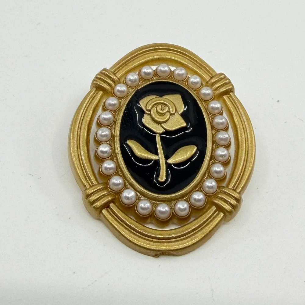 Gold Tone Rose Cameo Brooch Faux Pearl Border Statement Pin Romantic Accessory